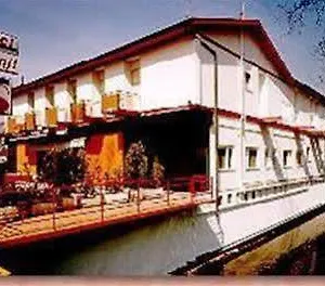 2* Hotel Tre Santi