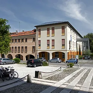 2* Estalagem Centro Della Famiglia